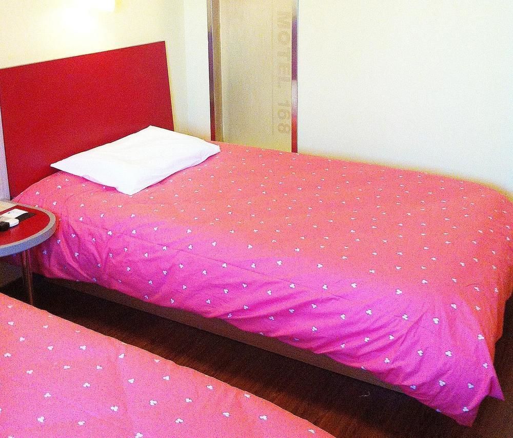 Home Inn Changchun Dajing Road Ouya Outlets Esterno foto