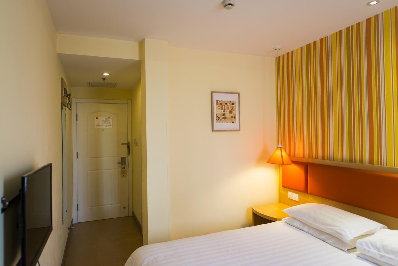 Home Inn Changchun Dajing Road Ouya Outlets Esterno foto